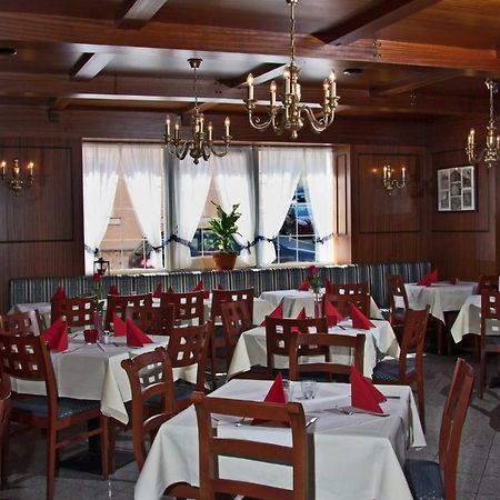 Hotel Albergo Mamma Rosa Wunsiedel Bagian luar foto