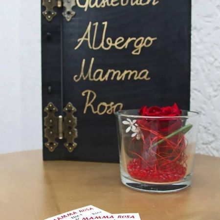 Hotel Albergo Mamma Rosa Wunsiedel Bagian luar foto